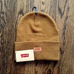 Levi's Beanie Hat Knit Cuffed Winter Warm Casual Golden Brown Camel Color $35